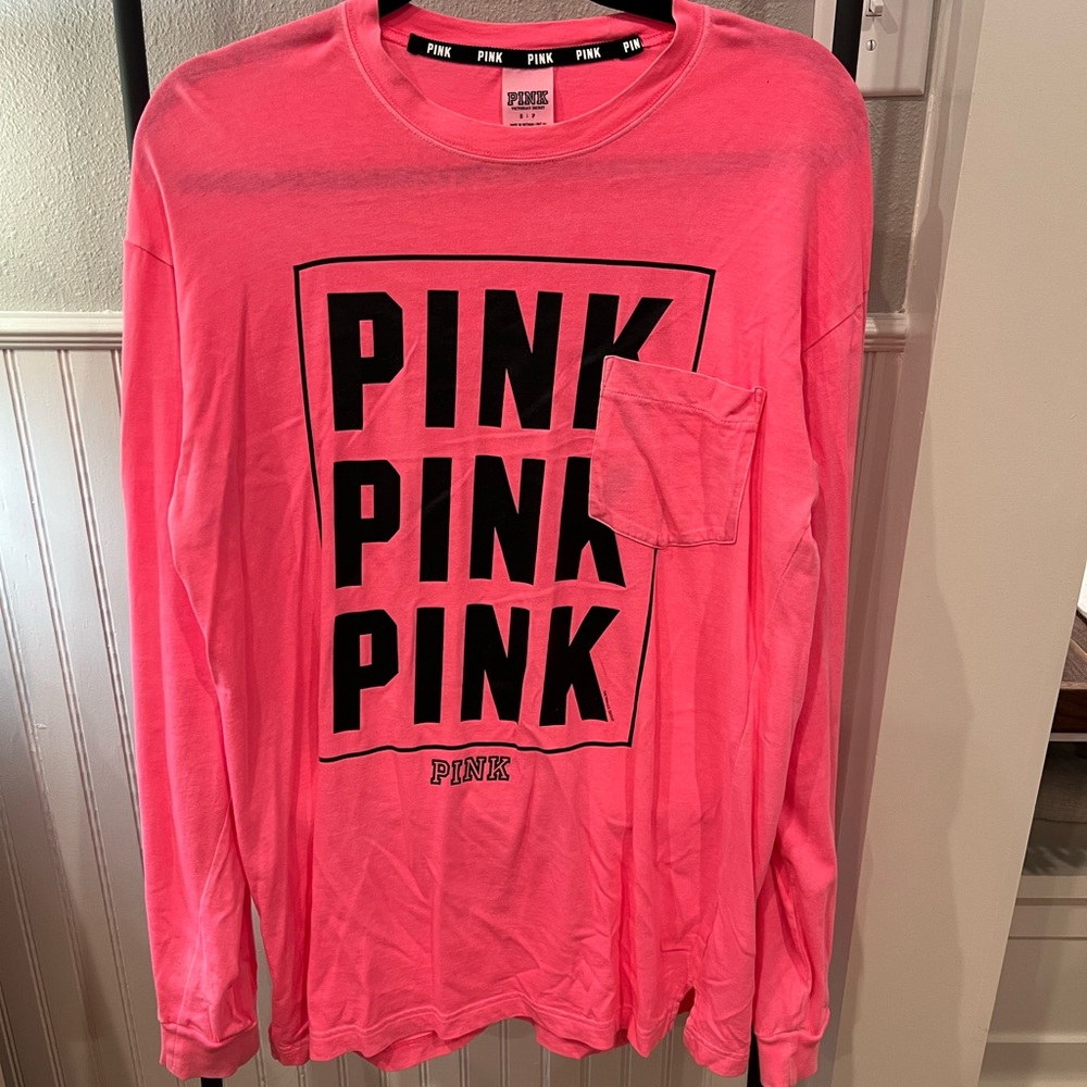PINK Victorias Secret Long Sleeve Tee